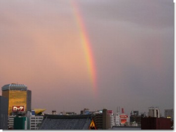 浅草の虹